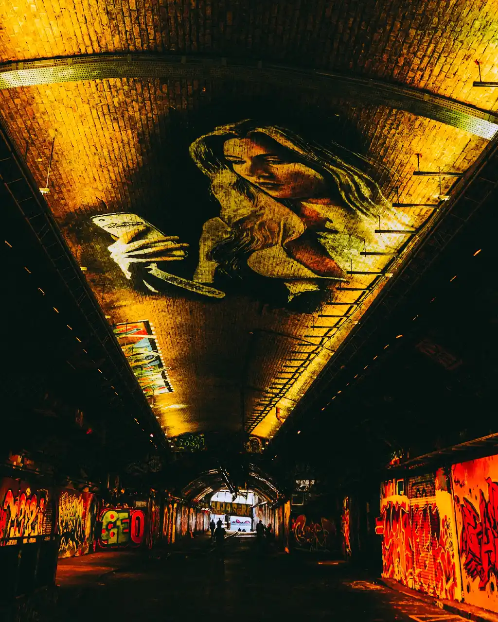 El Tunel De Leake Street