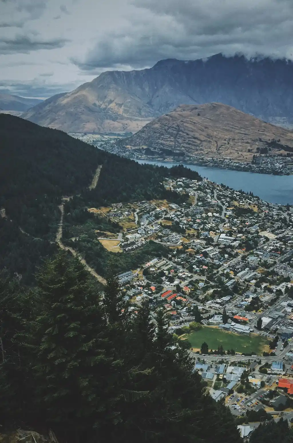 Paseo Por La Colina De Queenstown