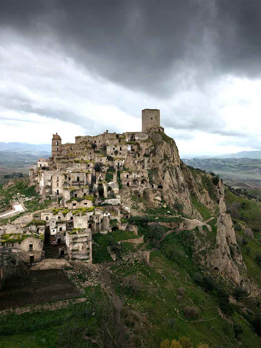 Craco, el pueblo fantasma de Basilicata y cómo visitarlo Que Es Craco Y Donde Esta