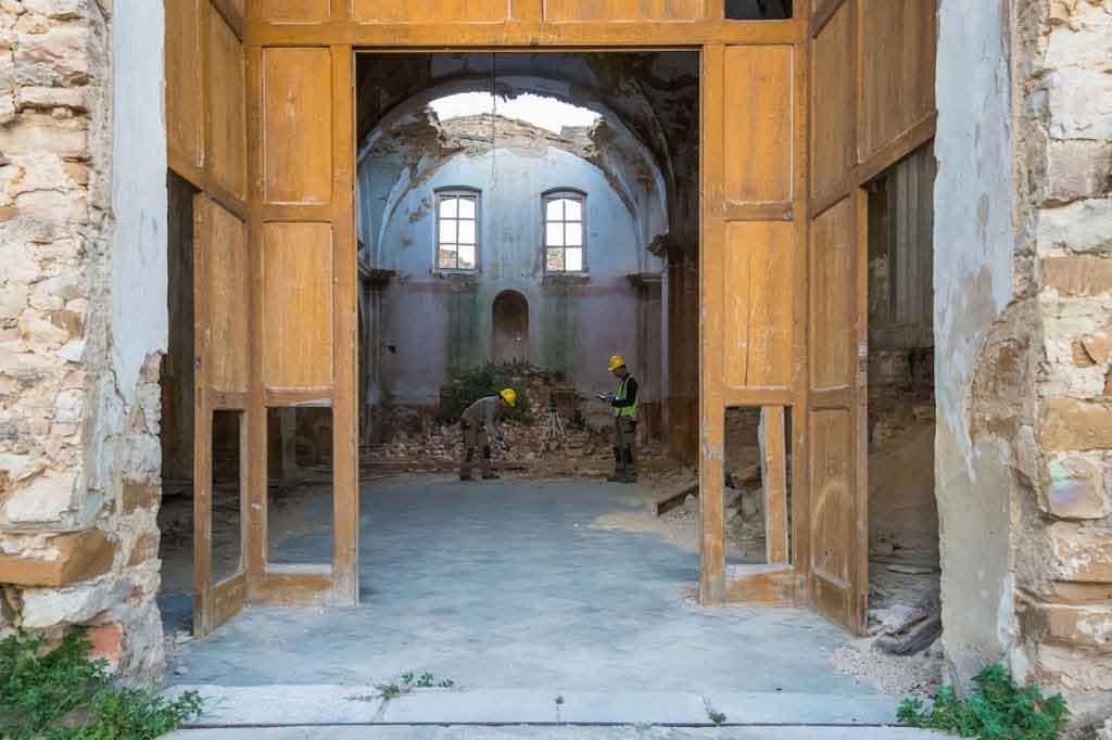 Craco, el pueblo fantasma de Basilicata y cómo visitarlo Iglesia De San Nicola
