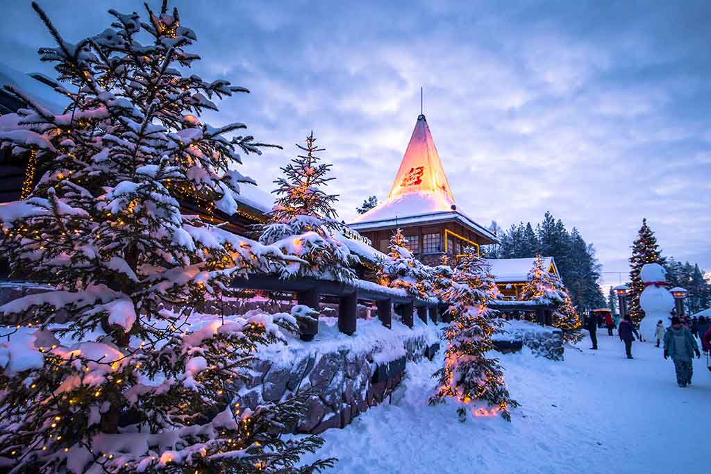 Qué hacer en Rovaniemi: la guía definitiva con magia, auroras y aventura ártica Santa Claus Village