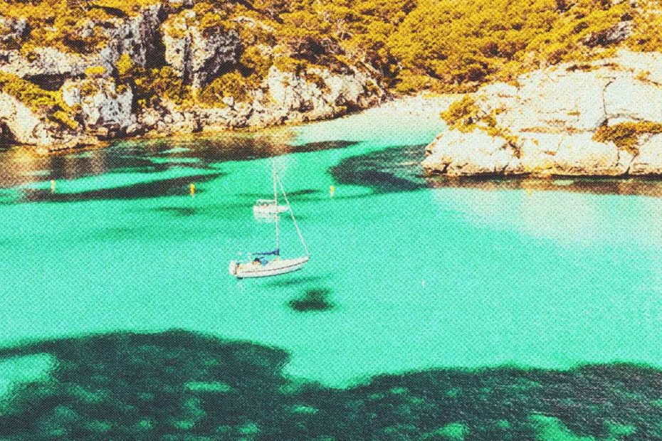 Mejores Calas Secretas Del Mediterraneo