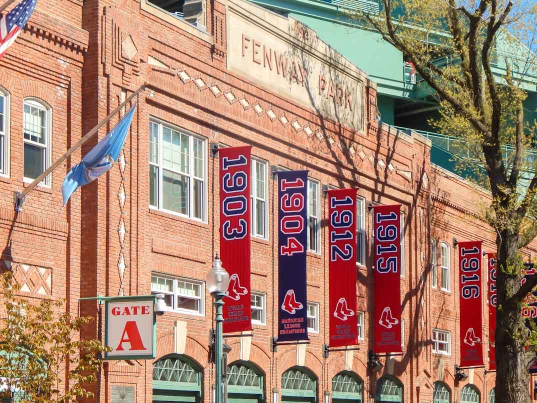 Guía de viaje a Boston: historia, cultura y secretos de la capital de Massachusetts Fenway Park Boston