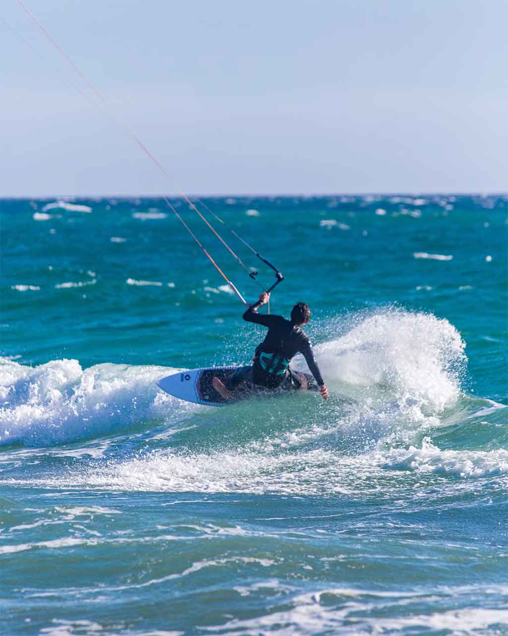 Las mejores actividades deportivas en Canarias Kitesurf En Islas Canarias