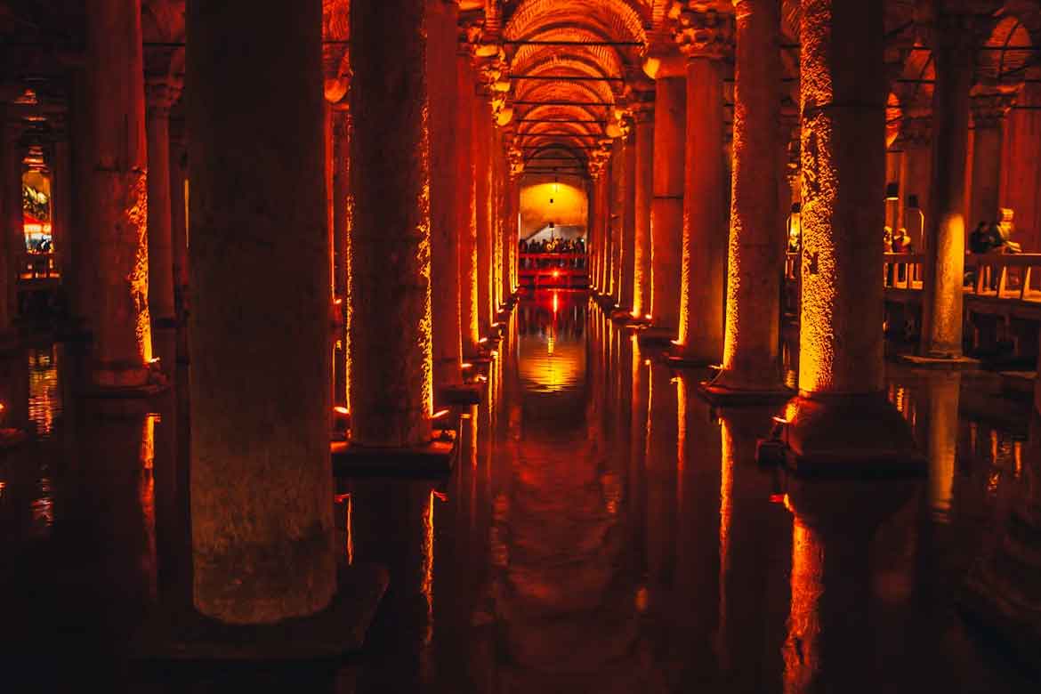 Guía completa para viajar a Estambul con niños: planes, consejos y mapas Cisterna Basilica
