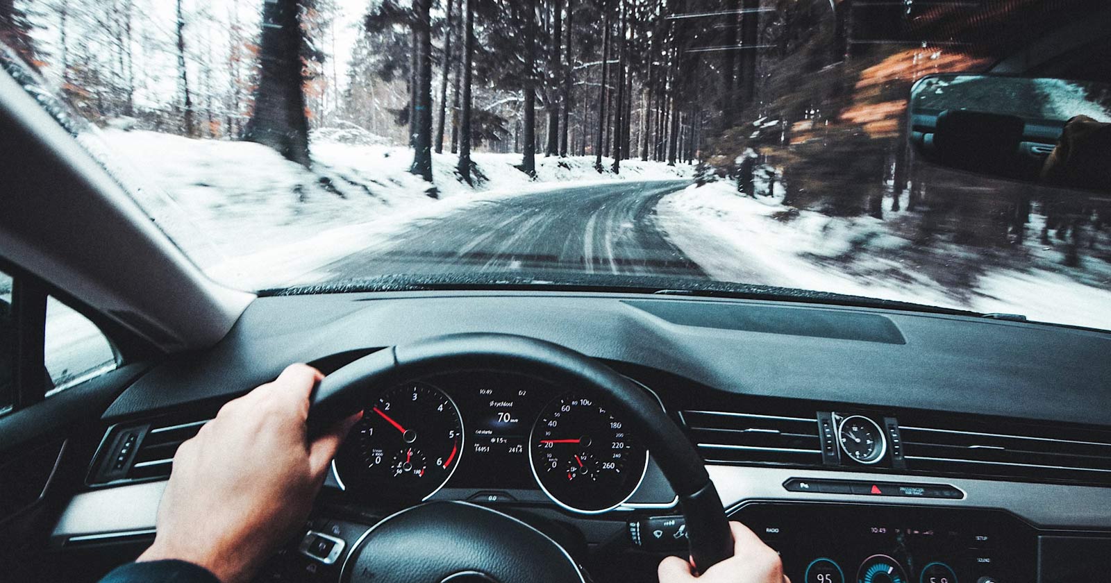 Lo que debes revisar en tu coche antes de salir de viaje