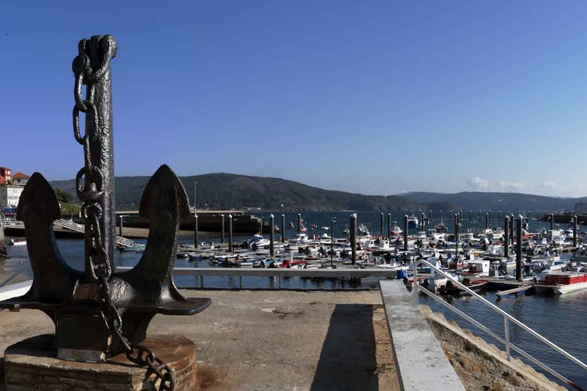 Finisterre: El mítico "fin del mundo" y el epílogo del Camino de Santiago Finisterre Puerto