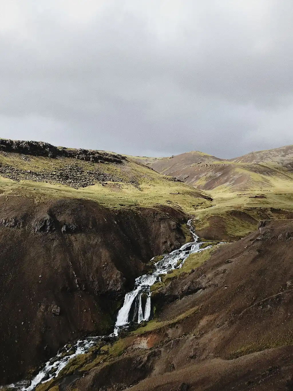 Fjaðrárgljúfur: El cañón de Justin Bieber en Islandia Donde Esta Fjadrargljufur