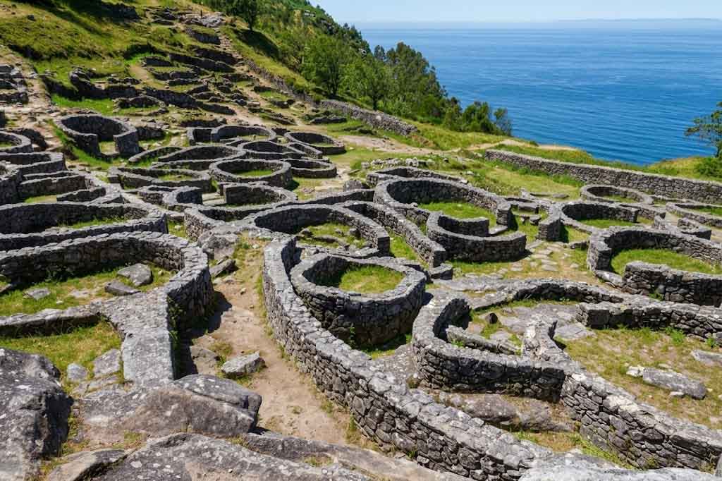 Castro de Baroña te descubrimos su historia oculta Leyendas Del Castro De Baroña