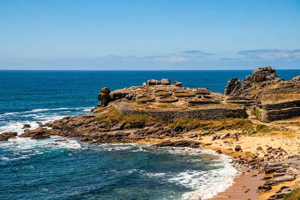 Castro de Baroña te descubrimos su historia oculta Ruta Circular Castro De Baroña