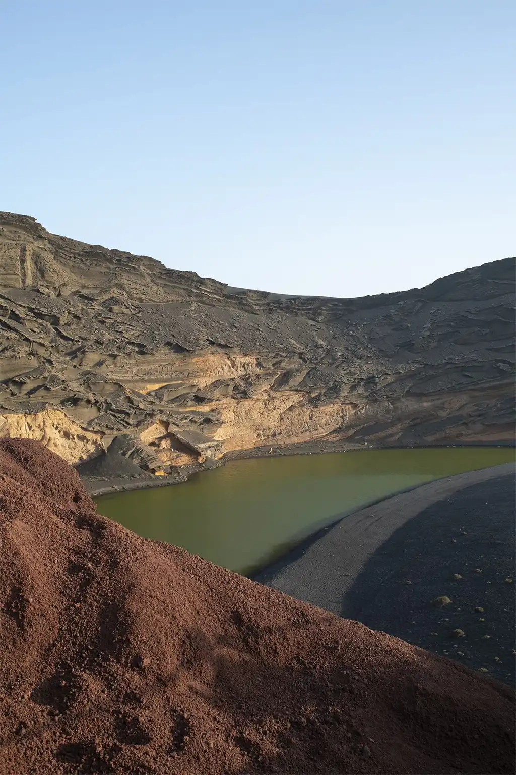 Visitas de Lanzarote para toda la familia El lago verde de Lanzarote