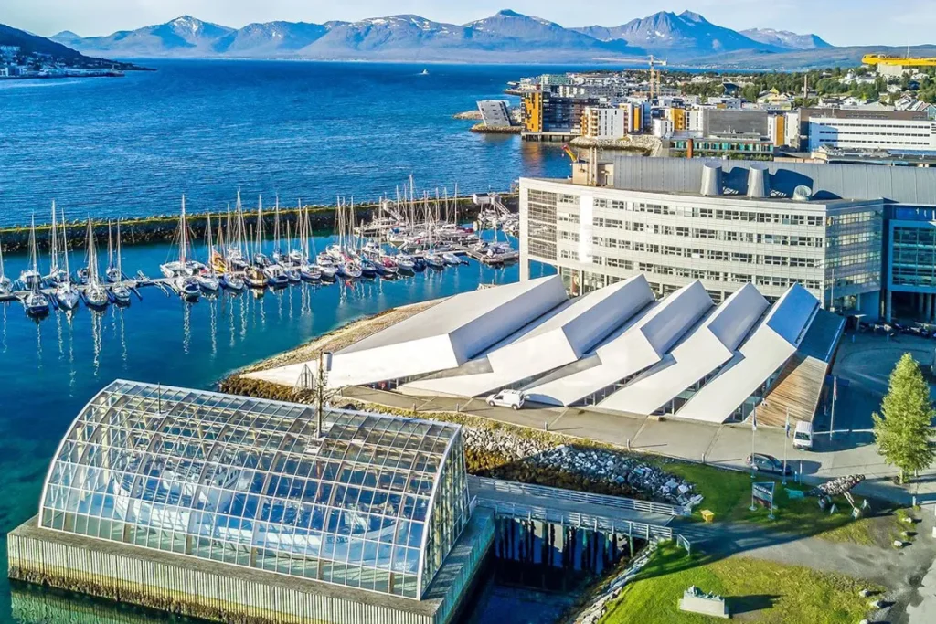 Tromso en Noruega: Razones para Visitarla Acuario Polaria