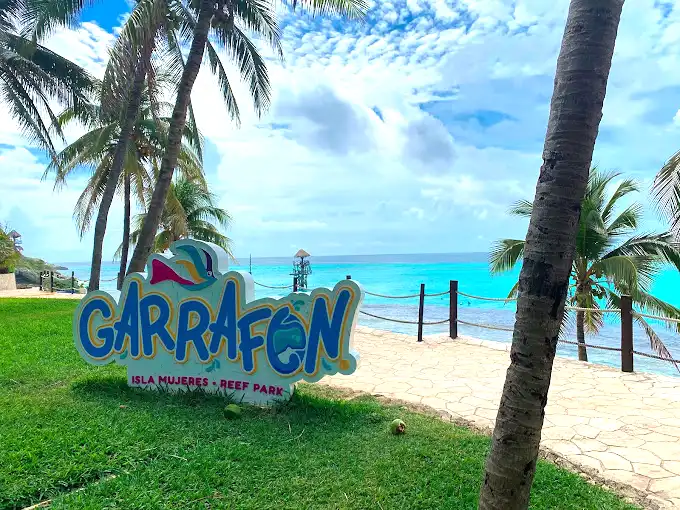 Guía de Garrafon Reef Natural Park en Isla Mujeres Qué es el Garrafon Reef Natural Park