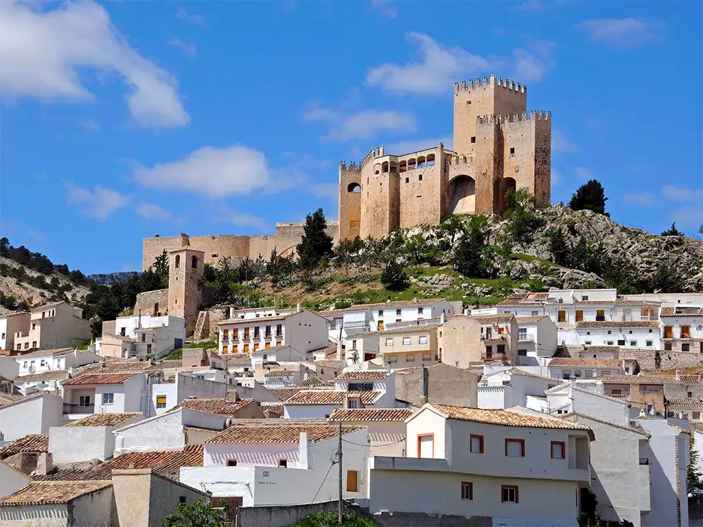 Almería: Guía de la ciudad más soleada de Europa Alcazaba de Almería