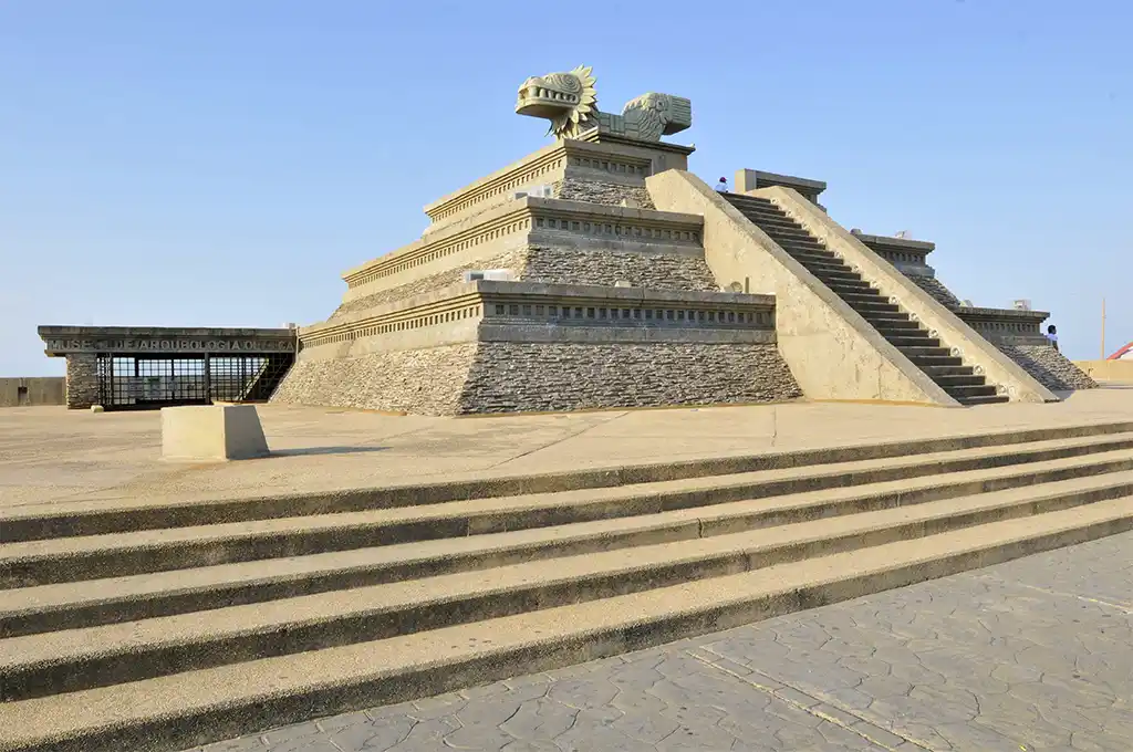 Museo De Arqueologia Olmeca