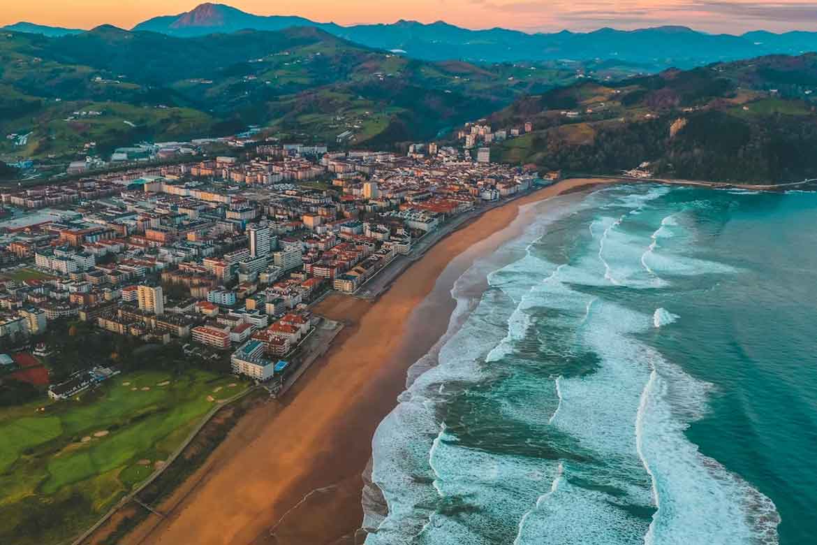 Guía para viajar por el País Vasco: todo lo que necesitas saber Zarautz