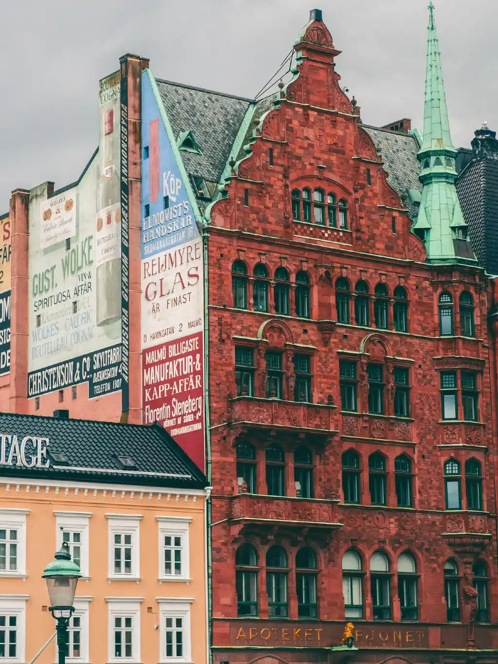 Qué ver en Malmö, la joya de Suecia Casco Antiguo De Malmo