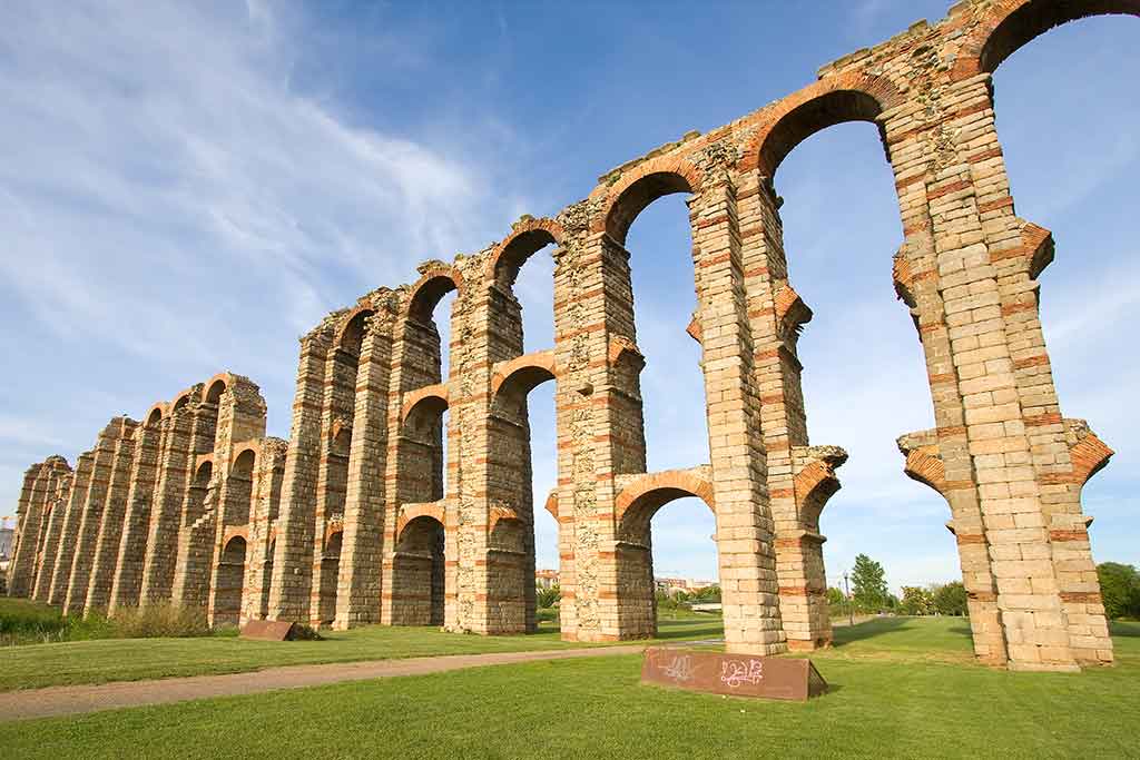 Acueducto De Los Milagros