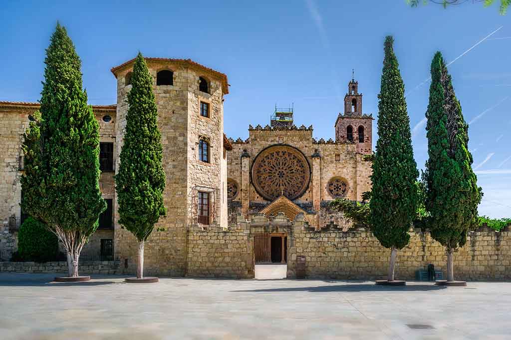 Sant Cugat: el tesoro catalán que conquistará tu corazón Monasterio De Sant Cugat