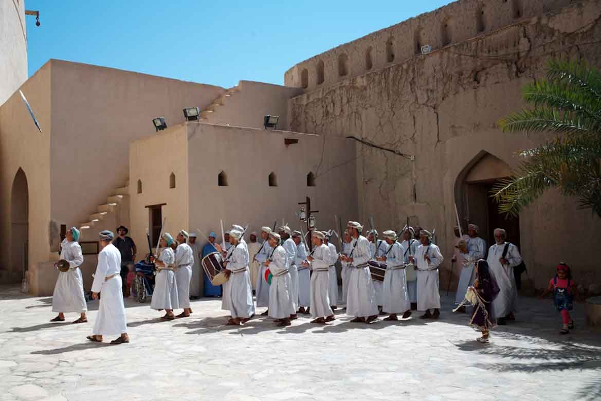 Omán: La guía esencial para tu primer viaje Fuerte De Nizwa
