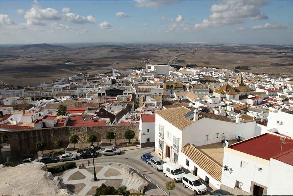Medina Sidonia: el pueblo blanco con alfajores, ruinas romanas y vistas que te dejarán sin aliento Que Ver En Medina Sidonia
