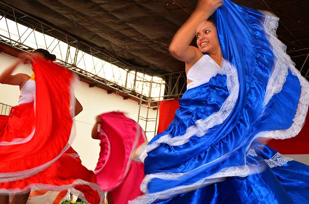 Guía de Suchitoto: La Joya Colonial y Cultural de El Salvador Experiencias Culturales Unicas