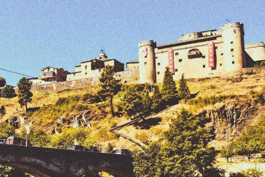 Puebla de Sanabria: la guía para enamorarte de este pueblo medieval y su lago glaciar Puebla De Sanabria