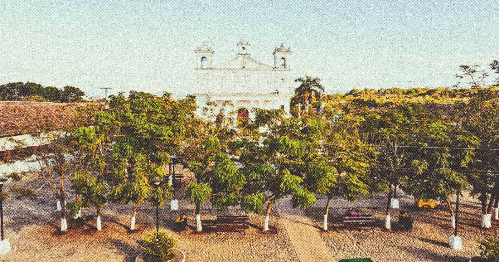 Guía de Suchitoto: La Joya Colonial y Cultural de El Salvador Suchitoto