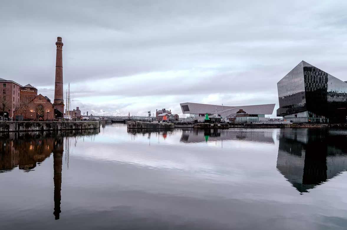 Liverpool: Tu guía completa para explorar la ciudad de Los Beatles y el fútbol Albert Docks