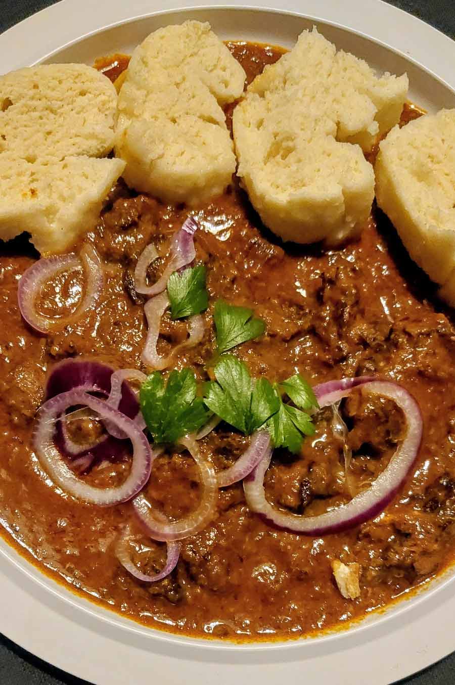 Transilvania: qué ver en la tenebrosa tierra del Conde Drácula Goulash Rumano