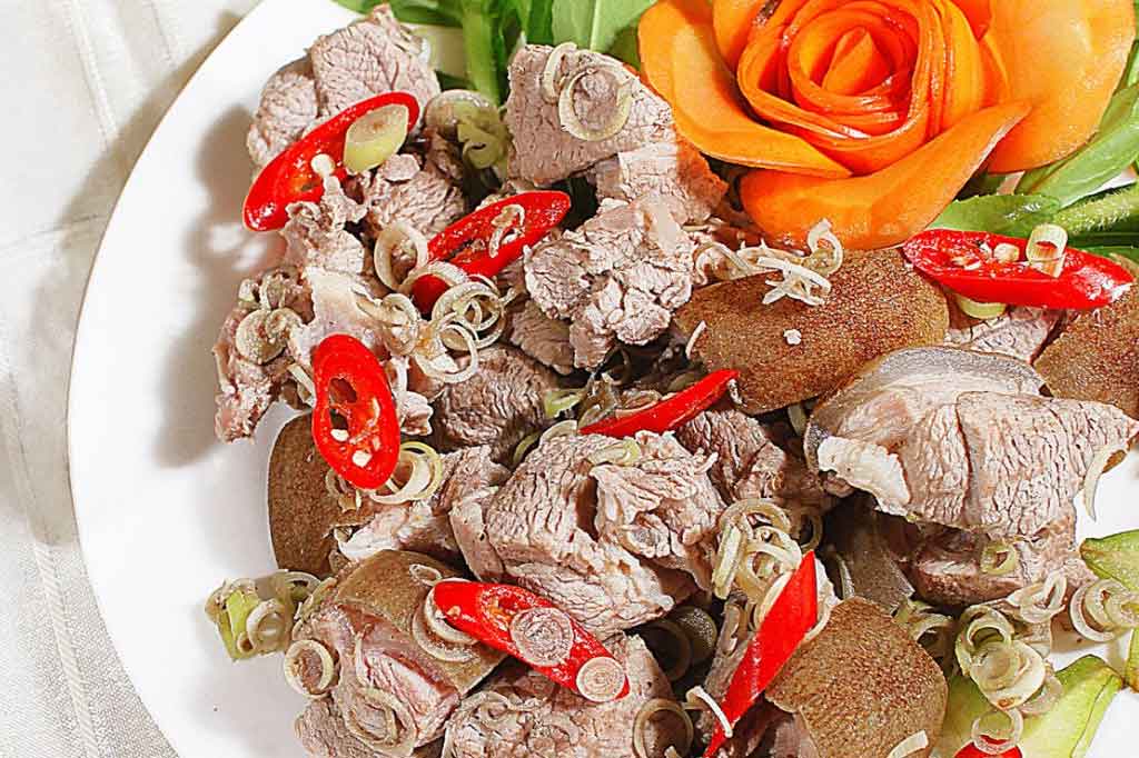 Ninh Binh: Tu guía para qué hacer y explorar en la «Bahía de Halong en Tierra» De Nui Ninh Binh