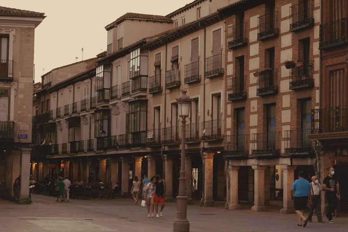Los pueblos de Madrid más bonitos: Guía de escapadas imprescindibles Alcala De Henares