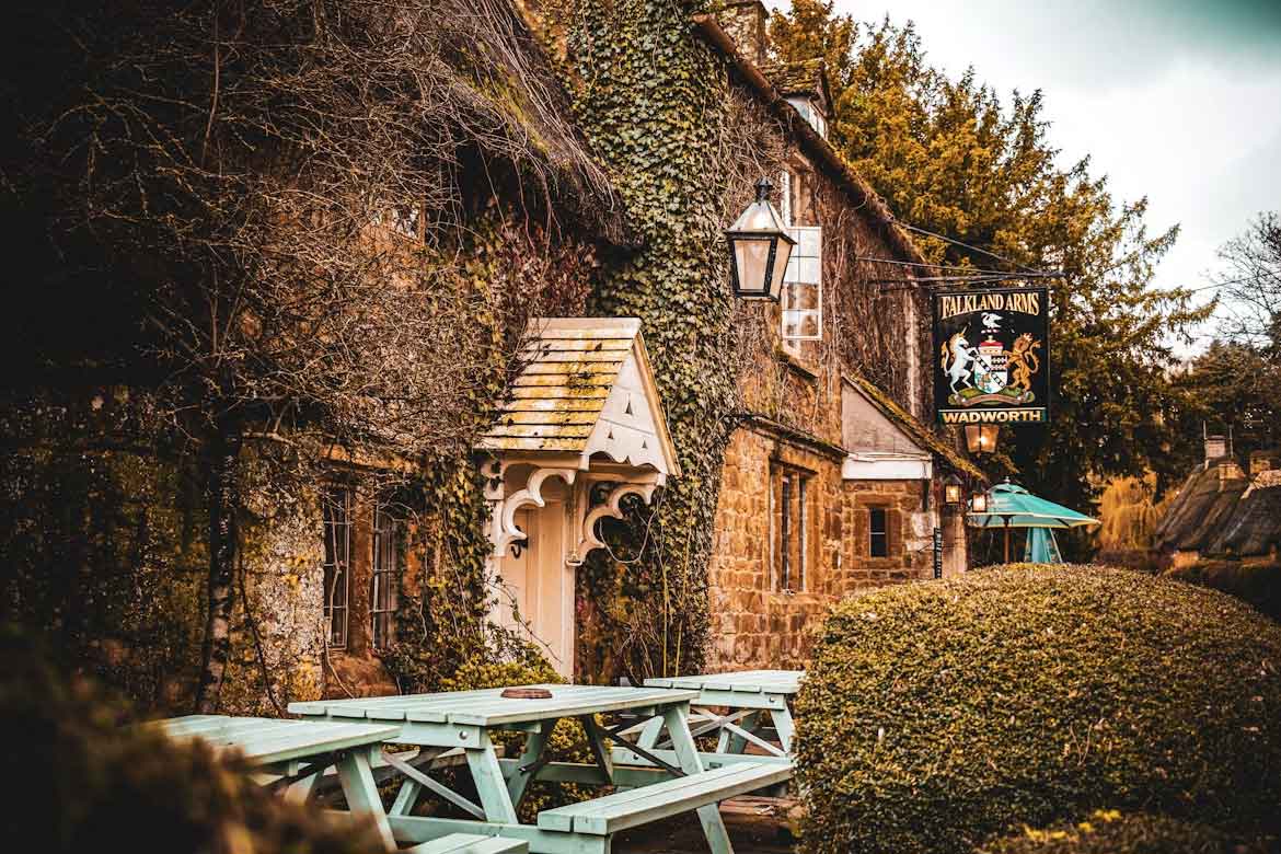 El encanto de los Cotswolds: una guía de viaje definitiva Consejos De Viaje Para Los Cotswolds