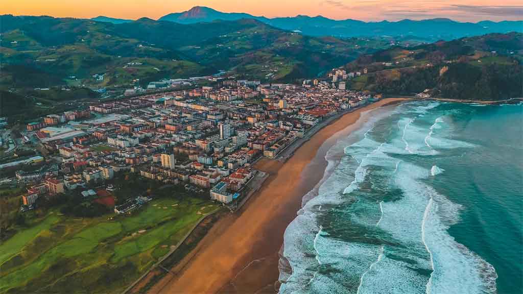 Qué ver en Zarautz, la joya de la costa guipuzcoana Zarautz