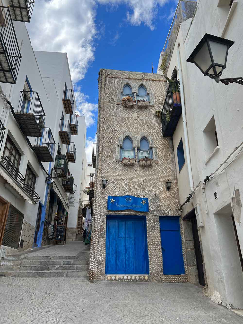 Qué ver en Peñíscola, guía completa de la ciudad en el mar Calles De Peniscola