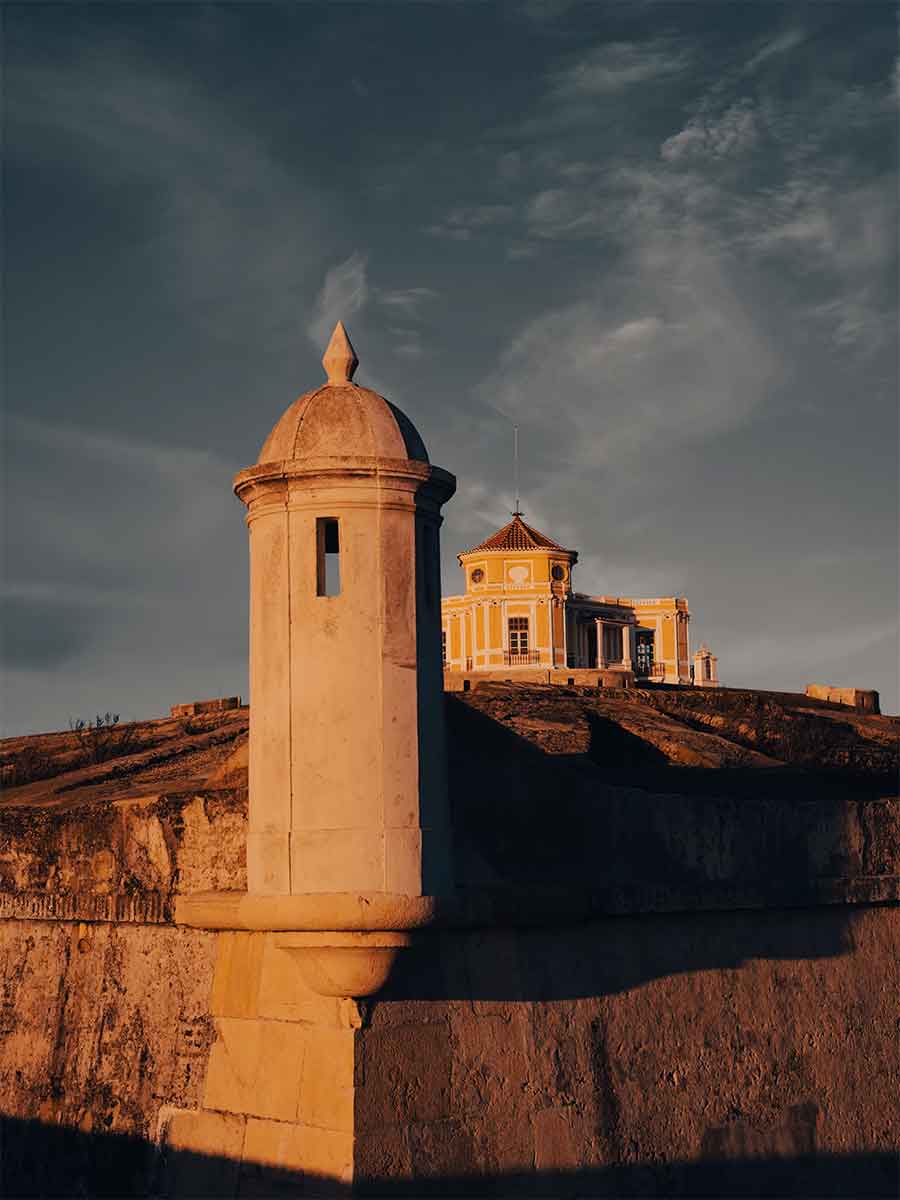 Guía del Alentejo en Portugal: Ruta por pueblos medievales, viñedos y acantilados salvajes Elvas Y La Frontera Fortificada