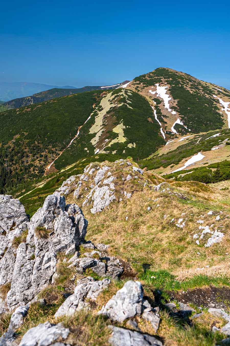 Guía completa de senderismo por los Cárpatos eslovacos, parques nacionales y rutas imprescindibles Mala Fatra