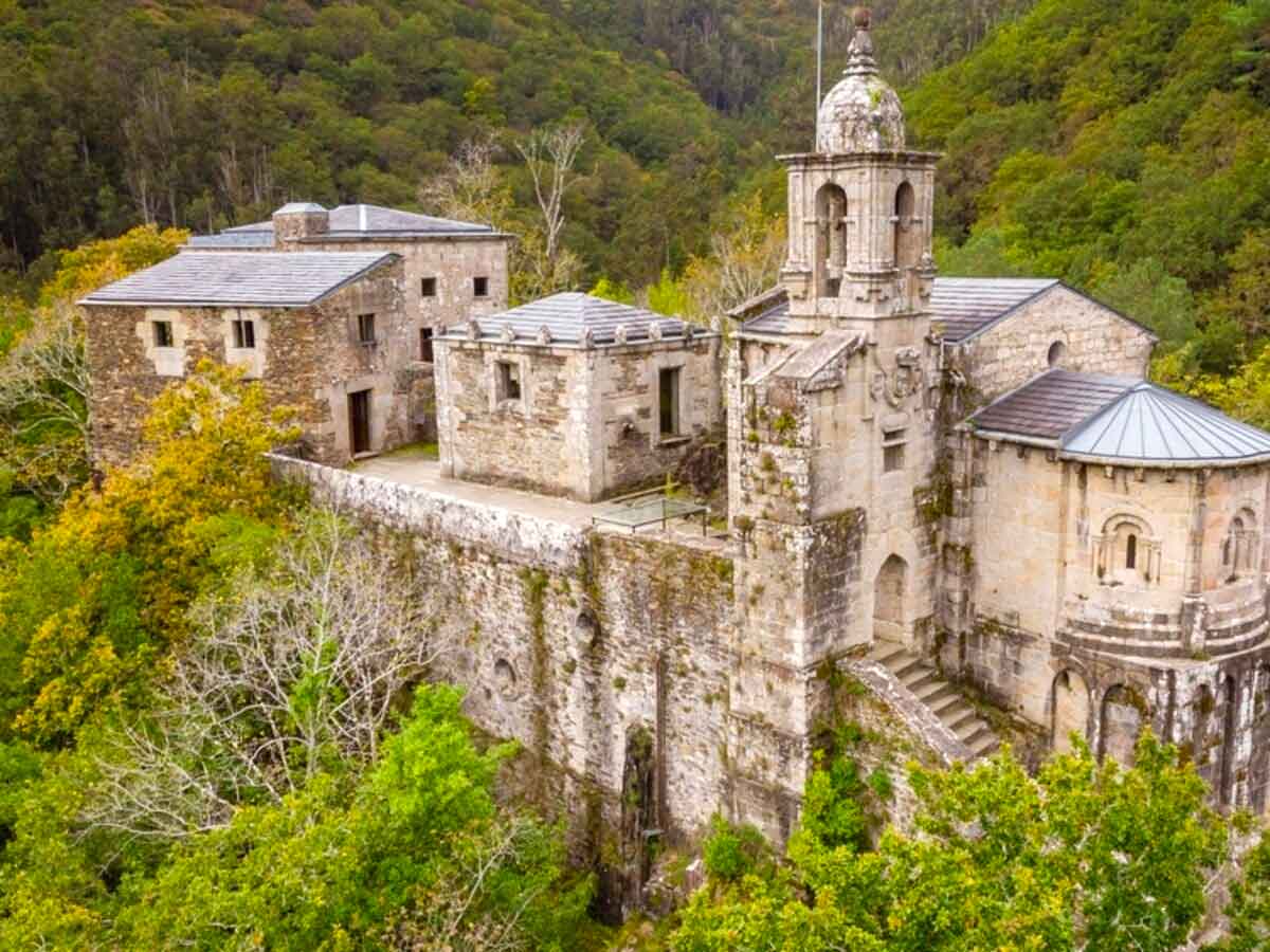 Fragas do Eume, guía completa de rutas, monasterios y consejos para tu visita Monasterio De San Xoan De Caaveiro