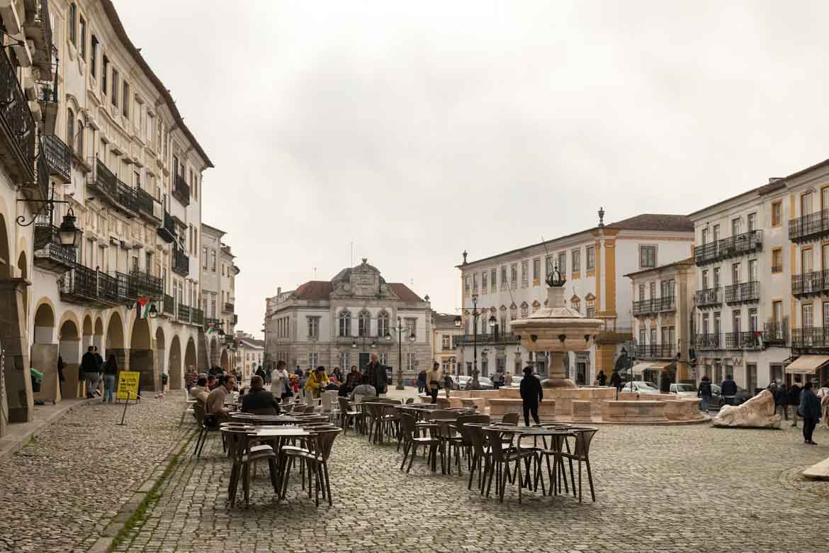 Guía del Alentejo en Portugal: Ruta por pueblos medievales, viñedos y acantilados salvajes Por Que Visitar El Alentejo