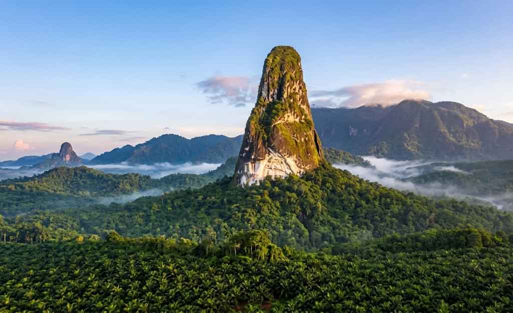 Guía de Santo Tomé y Príncipe: Qué ver, rutas y consejos útiles Pico De Santo Tome