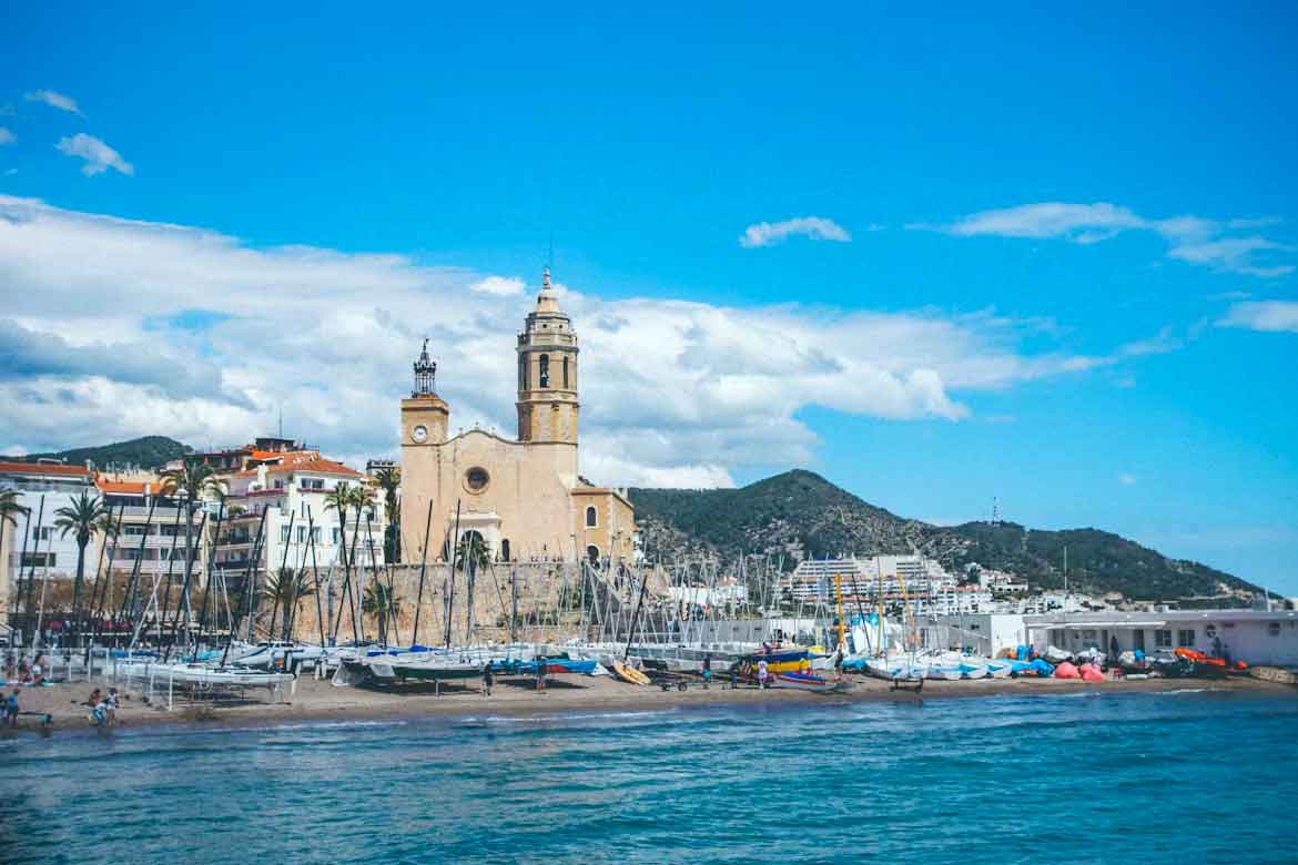 Una escala de crucero de un día en Barcelona para aprovechar 6 u 8 horas Escapada A Sitges Desde Barcelona