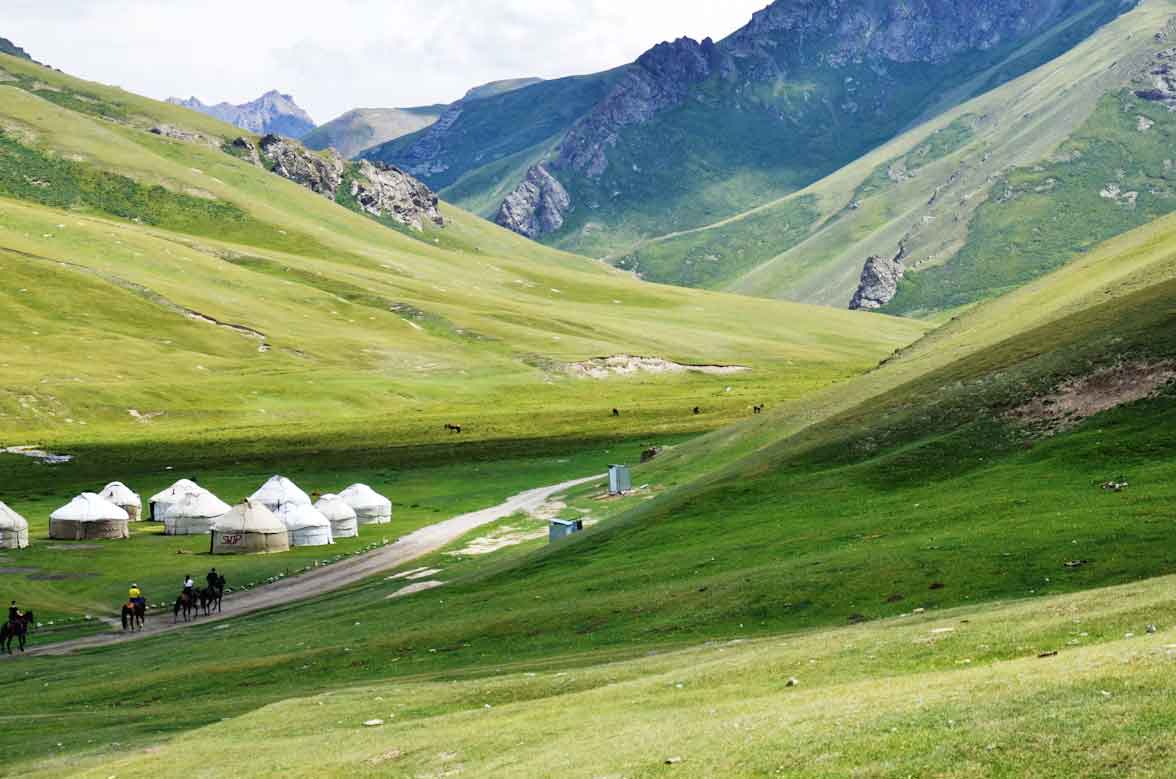 Guía para viajar a Kirguistán o Kyrgyzstan Kyrgyzstan